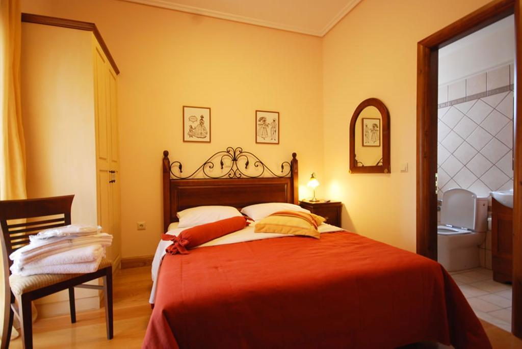 Valentini Guesthouse Karpenisi Номер фото