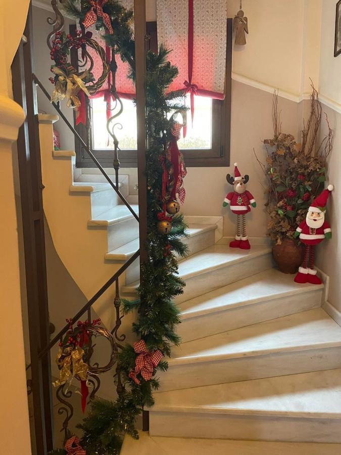 Valentini Guesthouse Karpenisi Екстер'єр фото