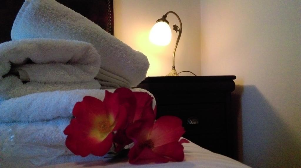 Valentini Guesthouse Karpenisi Екстер'єр фото